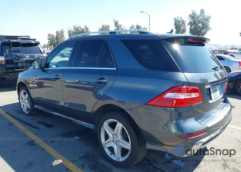 2015 Mercedes-Benz Ml 350 из США, поврежденный, VIN 4JGDA5JB5FA499601